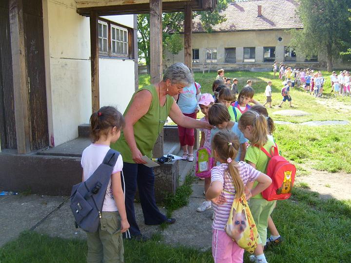 02.JPG