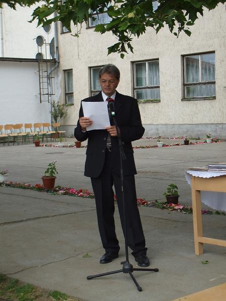 06.jpg